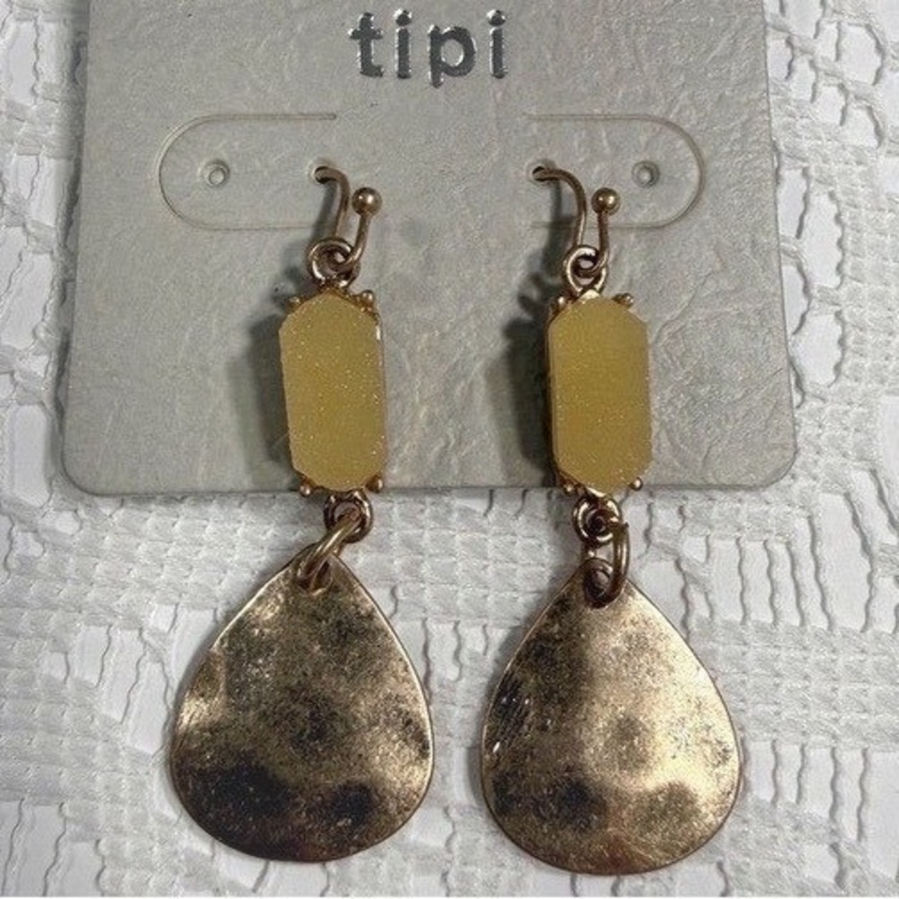 Tipi Earrings Gold Tone Teardrop Druzy Stone Dangle Drop Pierced
